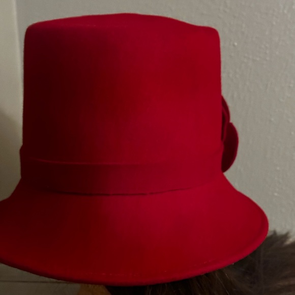 Vintage Betmar Red Wool Hat With Flower Women’s - Picture 6 of 15